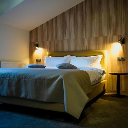Yaremche Club Hotel Εξωτερικό φωτογραφία