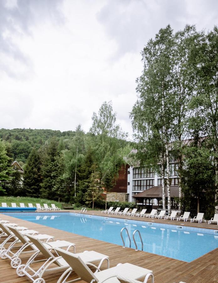 Yaremche Club Hotel Εξωτερικό φωτογραφία