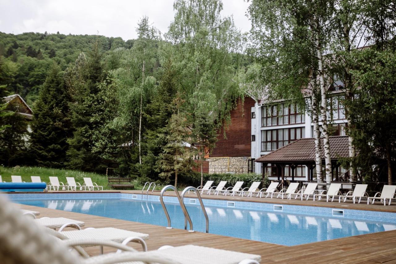 Yaremche Club Hotel Εξωτερικό φωτογραφία