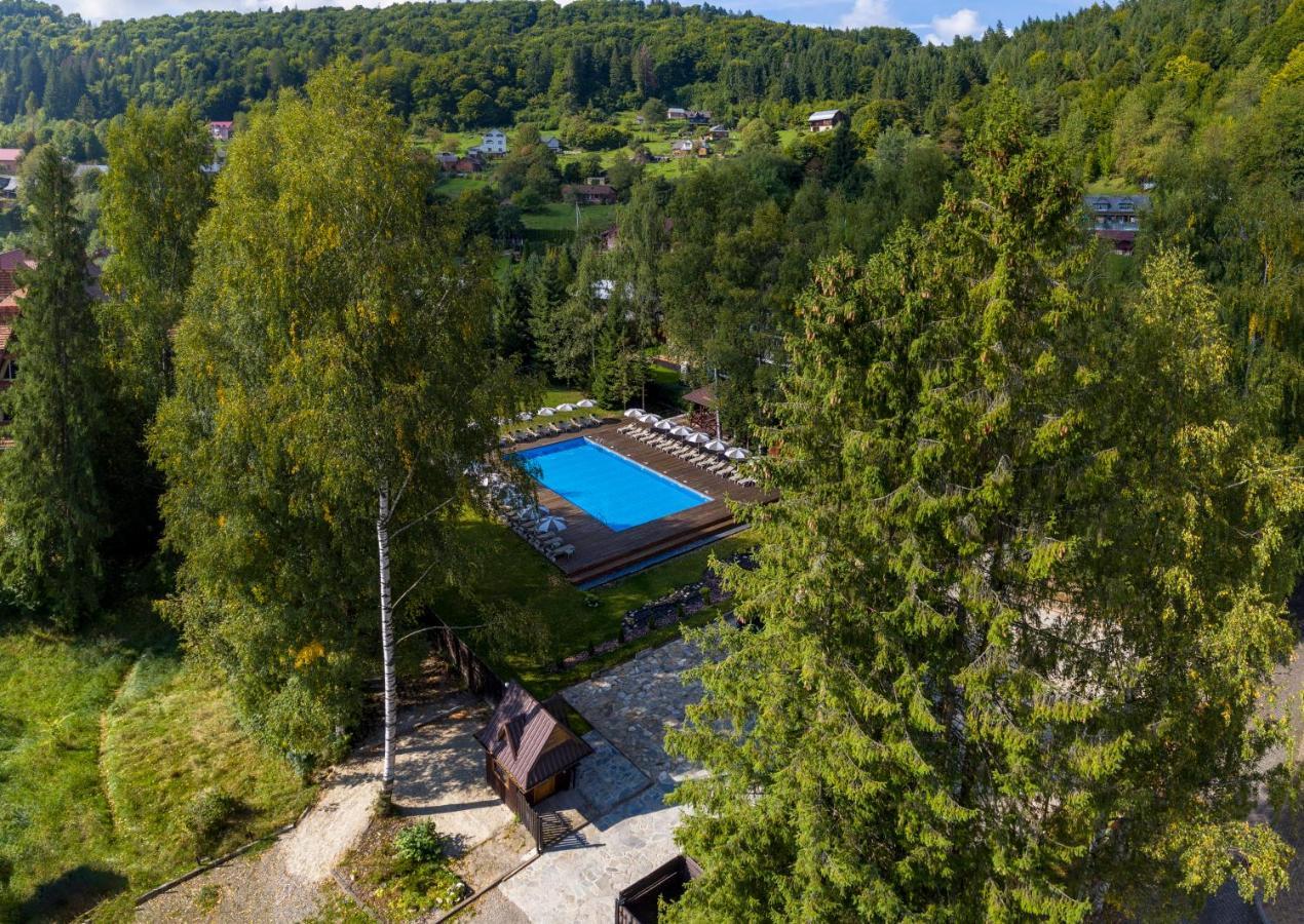 Yaremche Club Hotel Εξωτερικό φωτογραφία