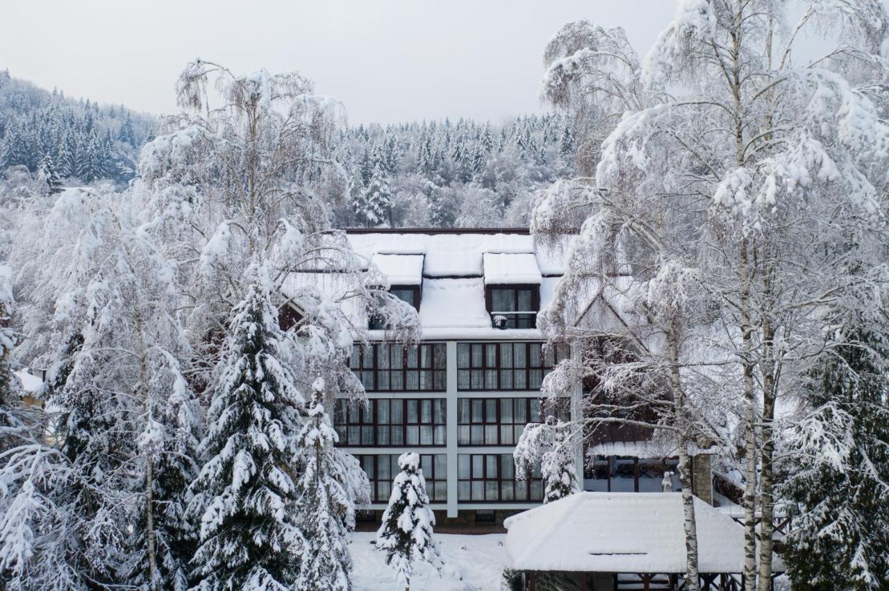 Yaremche Club Hotel Εξωτερικό φωτογραφία