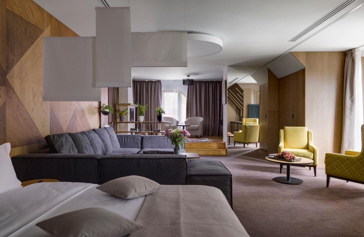 Yaremche Club Hotel Εξωτερικό φωτογραφία