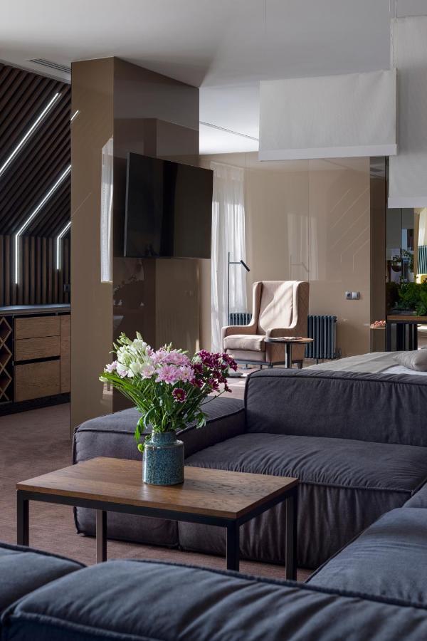 Yaremche Club Hotel Εξωτερικό φωτογραφία