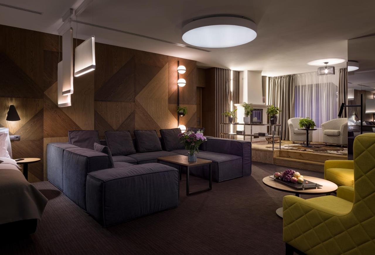 Yaremche Club Hotel Εξωτερικό φωτογραφία