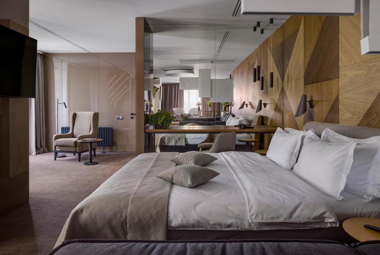 Yaremche Club Hotel Εξωτερικό φωτογραφία