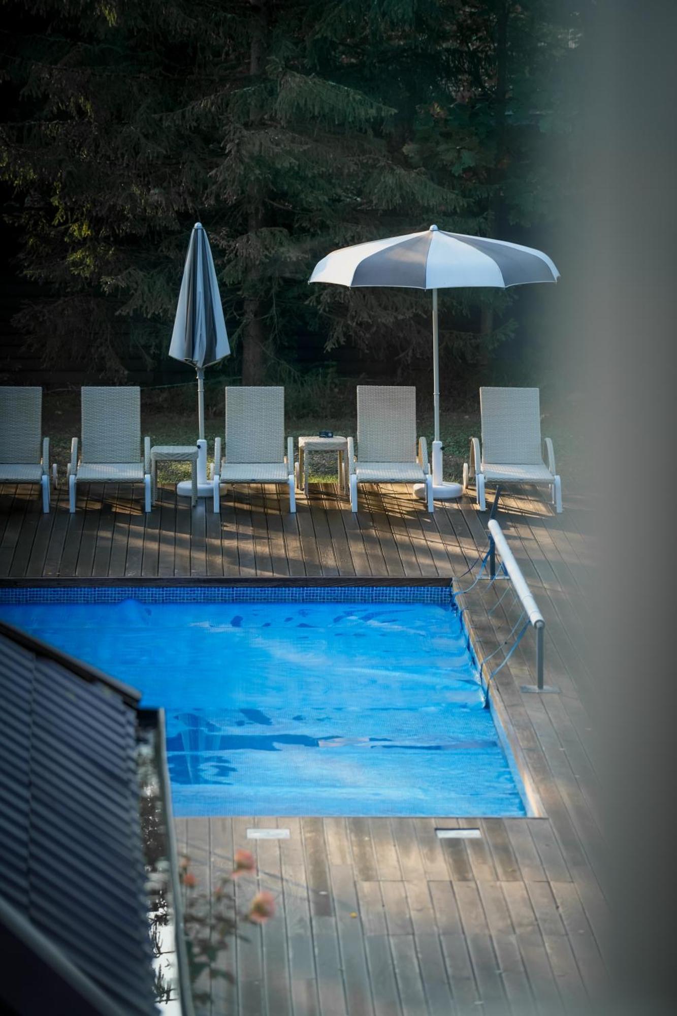 Yaremche Club Hotel Εξωτερικό φωτογραφία