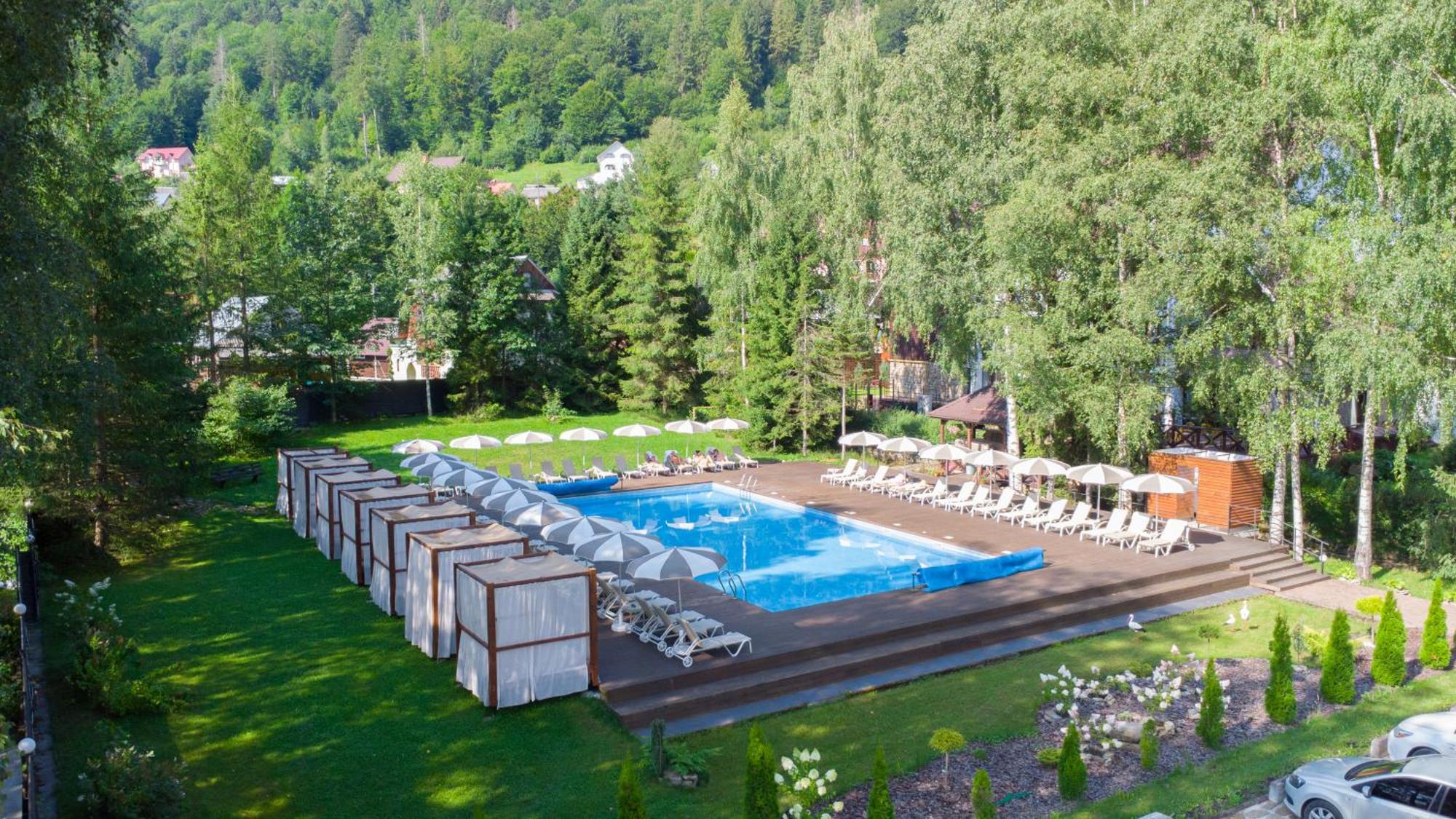 Yaremche Club Hotel Εξωτερικό φωτογραφία